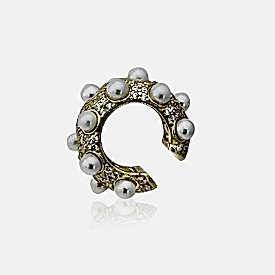 by Eda Çetin - Bon Pearl Cartilage Earring