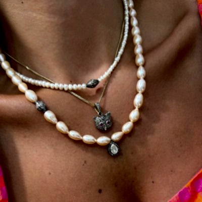 by Eda Çetin - Drop Pearl Necklace with Diamond Detail (1)