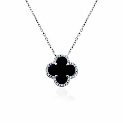 by Eda Çetin - Italian Pearl Clover Necklace (1)