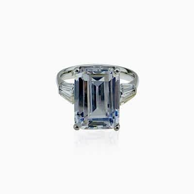 Queen Baguette Ring - Thumbnail