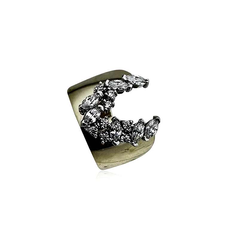 Royal Filtered Marquise Ring