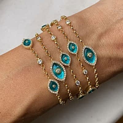 by Eda Çetin - Single Mini Glasseye Bracelet